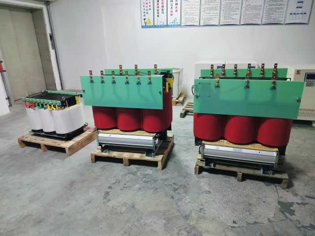 南漳KS11-1000KVA矿用变压器
